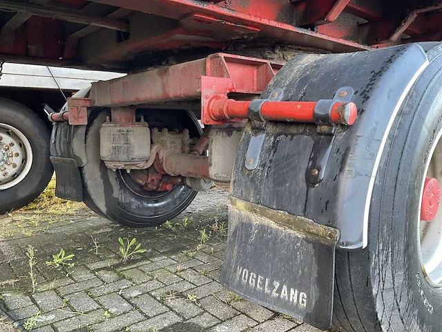 Vogelzang trailer met werkende laad- en loskraan - afbeelding 26 van  26
