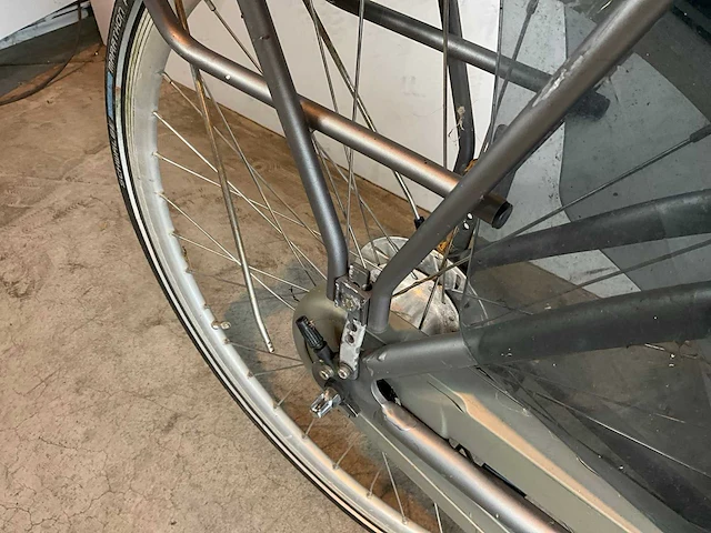 Vogue comfort elektrische fiets - afbeelding 7 van  9