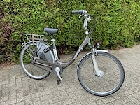 Vogue premium damesfiets - afbeelding 1 van  12