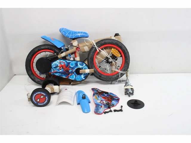 Volare ultimate spiderman kinderfiets jongens 12 inch blauw/rood twee handremmen - afbeelding 2 van  3