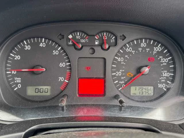 Volkswagen - - golf - personenauto - afbeelding 9 van  24