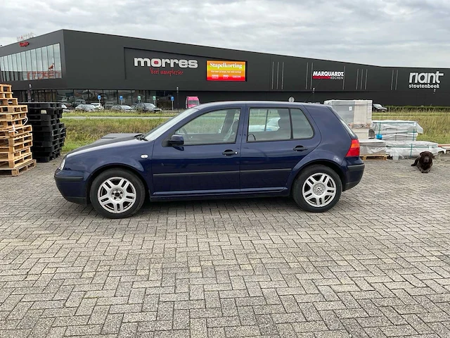 Volkswagen - - golf - personenauto - afbeelding 21 van  24