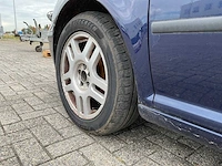 Volkswagen - - golf - personenauto - afbeelding 23 van  24