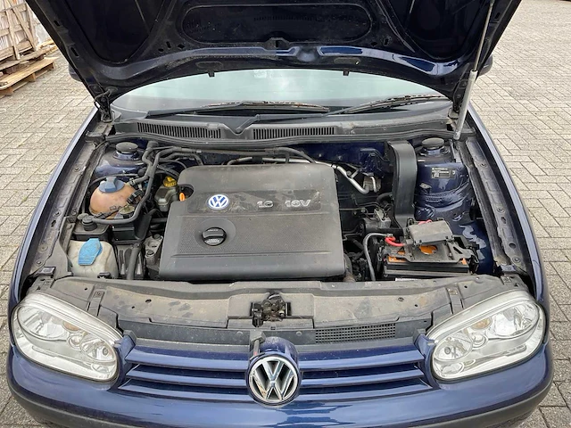 Volkswagen - - golf - personenauto - afbeelding 24 van  24