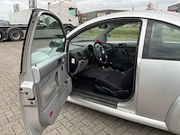 Volkswagen - - new beetle - personenauto - afbeelding 5 van  31
