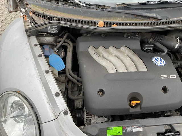 Volkswagen - - new beetle - personenauto - afbeelding 10 van  31