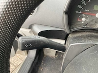 Volkswagen - - new beetle - personenauto - afbeelding 22 van  31