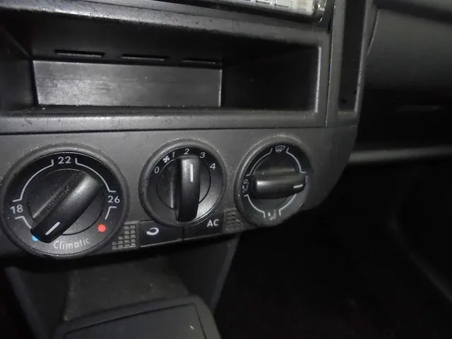 Volkswagen - 1.4-16v turijn automaat - 03-sl-zj - afbeelding 4 van  15