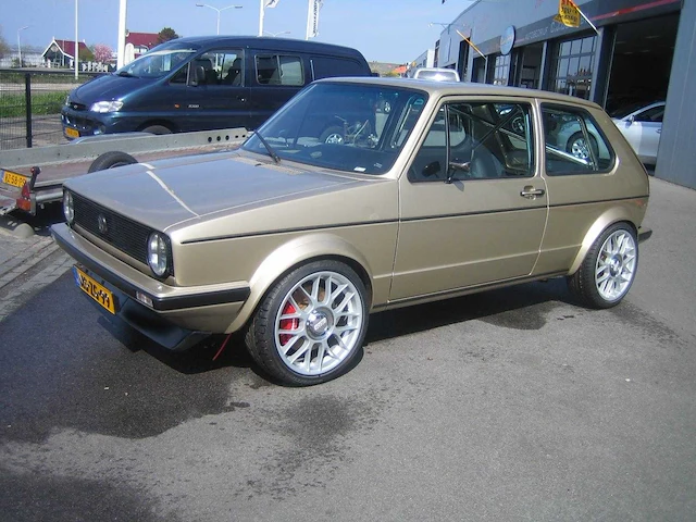 Volkswagen - 1983 - golf - 1.8 gti - ns-zg-99 - afbeelding 1 van  17