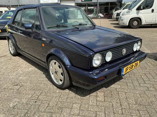 Volkswagen - 1994 - golf cabriolet classic line - 1.8 - personenauto - afbeelding 2 van  9