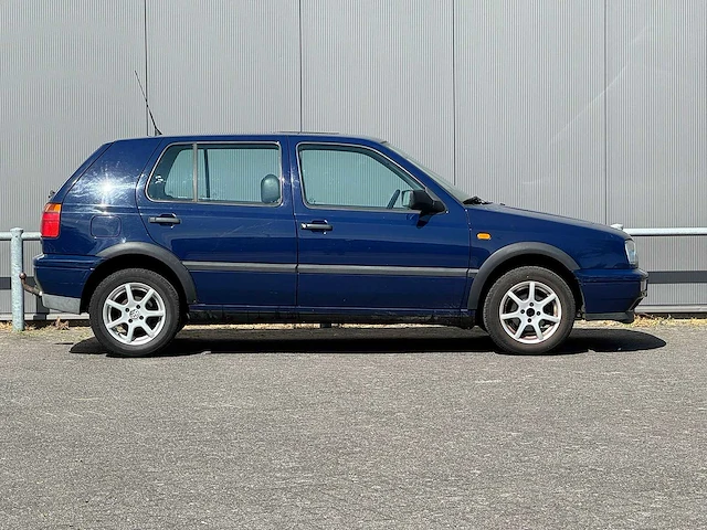 Volkswagen - 1996 - golf - 1.6 milestone - ns-fx-79 - afbeelding 5 van  11