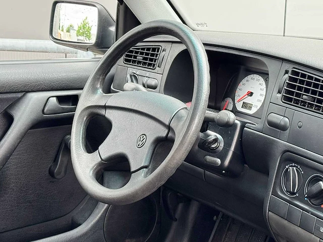 Volkswagen - 1996 - golf - 1.8 cl - pg-pp-40 - afbeelding 13 van  13