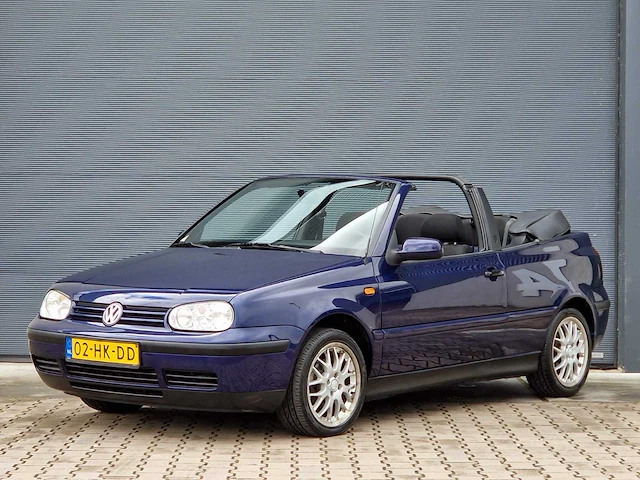 Volkswagen - 1999 - golf cabriolet - 1.8 trendline - 02-hk-dd - afbeelding 12 van  22