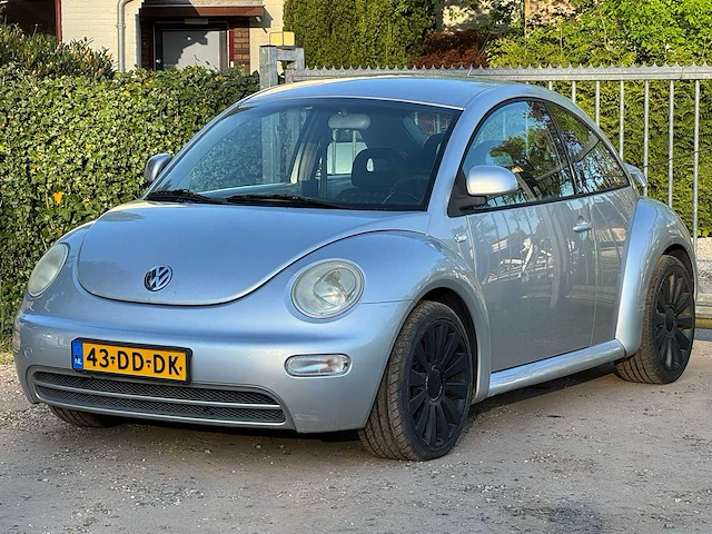Volkswagen - 1999 - new beetle - 2.0 highline - 43-dd-dk - afbeelding 1 van  8