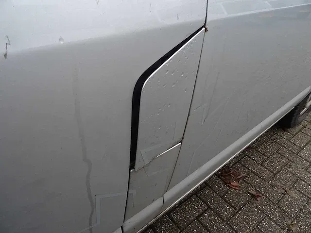 Volkswagen - 2.0 tdi - bedrijfswagen - afbeelding 26 van  43
