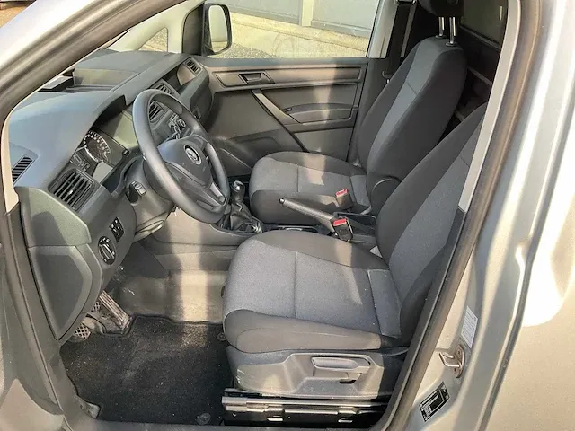 Volkswagen - 2.0 tdi l1h1 bmt comfortline - van - afbeelding 2 van  35