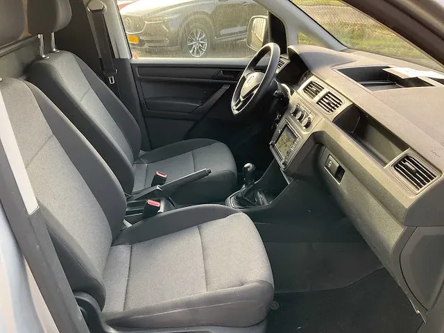 Volkswagen - 2.0 tdi l1h1 bmt comfortline - van - afbeelding 14 van  35