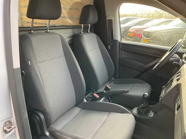 Volkswagen - 2.0 tdi l1h1 bmt comfortline - van - afbeelding 15 van  35