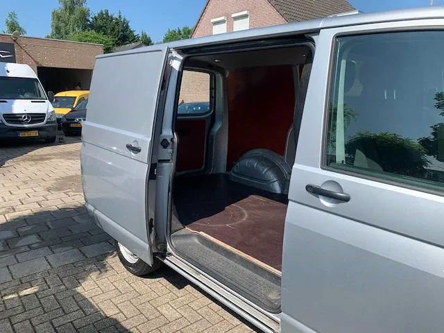 Volkswagen - 2.0 tdi l1h1 comf. - v-406-lt - afbeelding 6 van  26