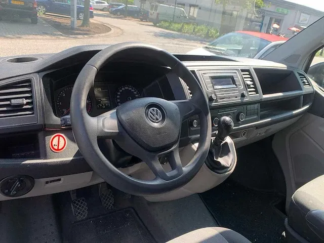 Volkswagen - 2.0 tdi l1h1 comf. - v-406-lt - afbeelding 9 van  26