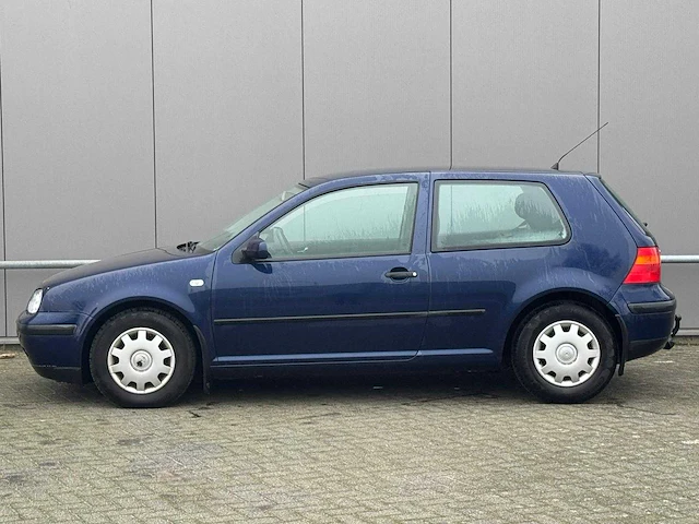 Volkswagen - 2000 - golf - 1.6 trendline - 40-ft-xr - automaat - afbeelding 8 van  11
