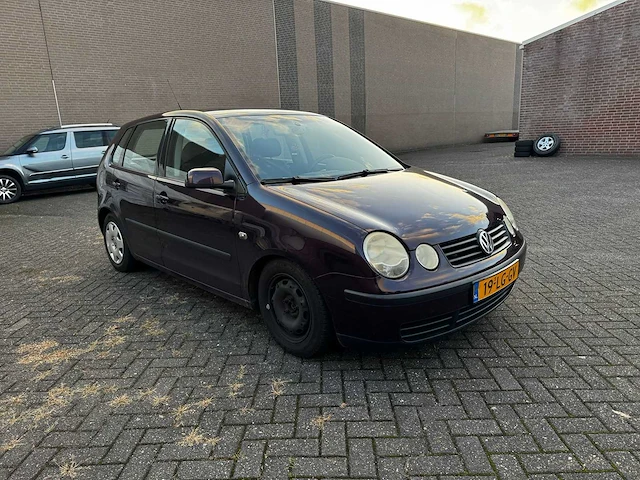 Volkswagen - 2003 - polo - 1.2-12v comfortline - 19-lg-gv - afbeelding 3 van  9