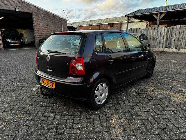 Volkswagen - 2003 - polo - 1.2-12v comfortline - 19-lg-gv - afbeelding 4 van  9