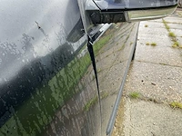 Volkswagen - 2004 - golf - personenauto - afbeelding 17 van  35