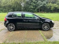 Volkswagen - 2004 - golf - personenauto - afbeelding 30 van  35