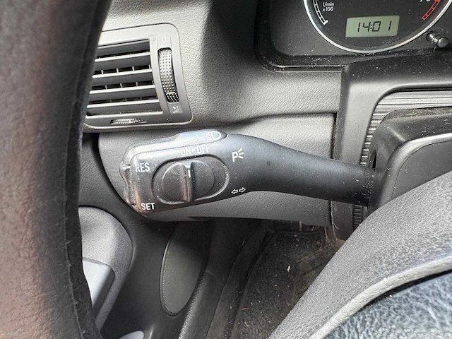 Volkswagen - 2004 - passat - 2.0-20v turijn - 22-pk-zj - afbeelding 5 van  20