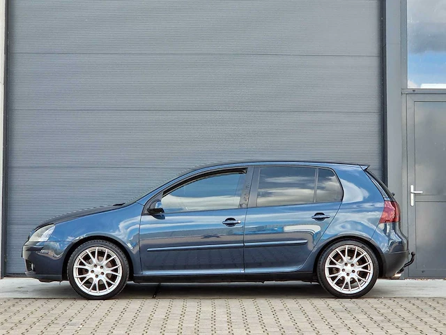 Volkswagen - 2005 - golf - 2.0 fsi sportline - 74-pz-rh - afbeelding 2 van  27