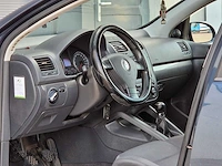 Volkswagen - 2005 - golf - 2.0 fsi sportline - 74-pz-rh - afbeelding 4 van  27
