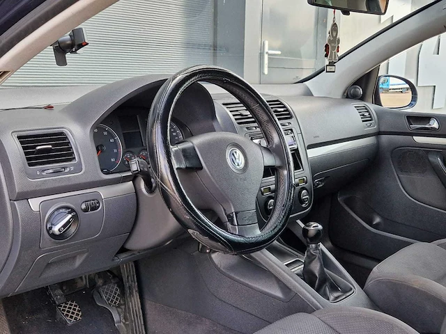 Volkswagen - 2005 - golf - 2.0 fsi sportline - 74-pz-rh - afbeelding 5 van  27