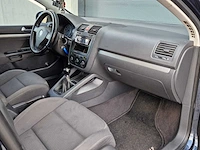 Volkswagen - 2005 - golf - 2.0 fsi sportline - 74-pz-rh - afbeelding 19 van  27