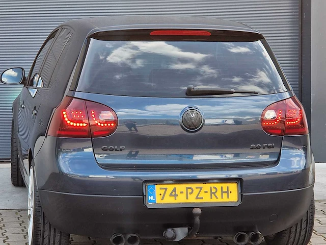 Volkswagen - 2005 - golf - 2.0 fsi sportline - 74-pz-rh - afbeelding 25 van  27