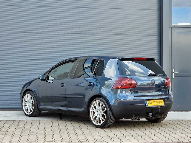 Volkswagen - 2005 - golf - 2.0 fsi sportline - 74-pz-rh - afbeelding 27 van  27