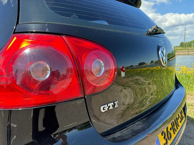Volkswagen - 2005 - golf - 2.0 tfsi gti - 36-rn-sr - afbeelding 4 van  25