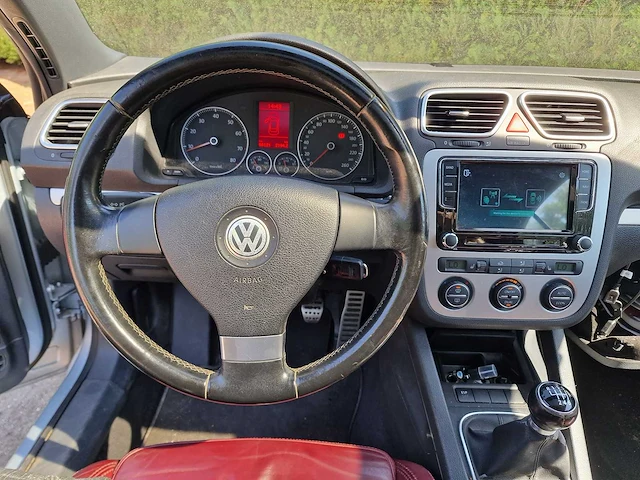 Volkswagen - 2006 - eos - 2.0-16v fsi - xd-195-t - afbeelding 2 van  18