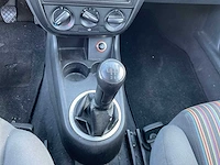 Volkswagen - 2006 - fox - 1.2 trendline - personenauto - afbeelding 17 van  24