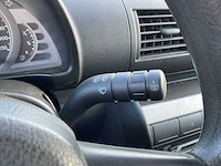 Volkswagen - 2006 - fox - 1.2 trendline - personenauto - afbeelding 6 van  24