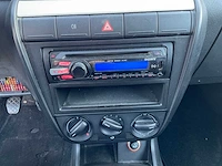 Volkswagen - 2006 - fox - 1.2 trendline - personenauto - afbeelding 7 van  24