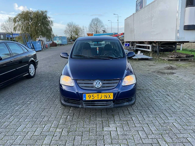 Volkswagen - 2006 - fox - 1.2 trendline - personenauto - afbeelding 12 van  24