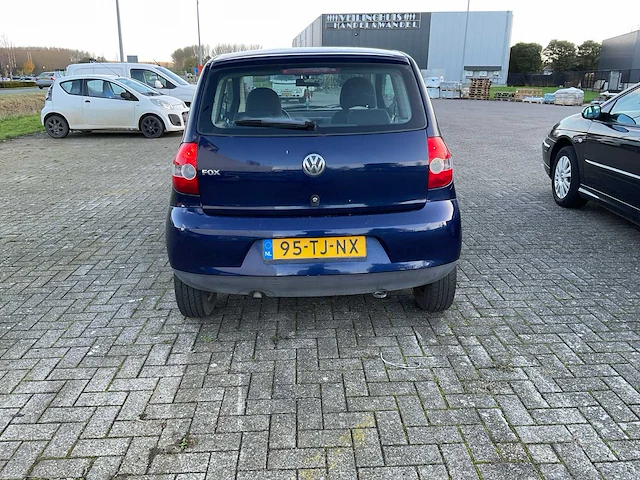 Volkswagen - 2006 - fox - 1.2 trendline - personenauto - afbeelding 22 van  24