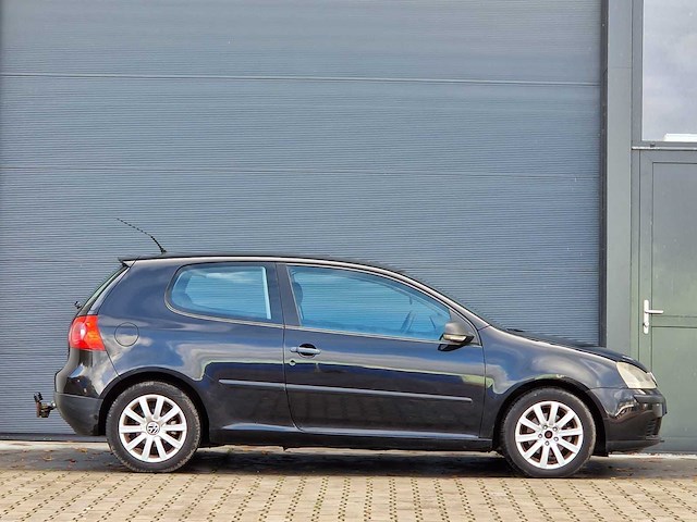 Volkswagen - 2006 - golf - 1.4 trendline bns - 10-tb-sk - afbeelding 13 van  18