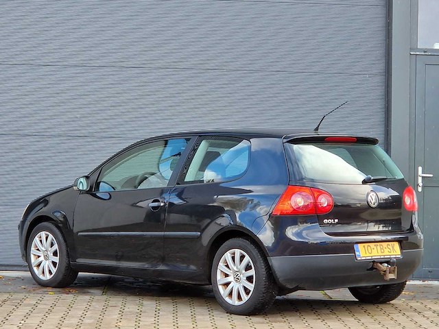 Volkswagen - 2006 - golf - 1.4 trendline bns - 10-tb-sk - afbeelding 16 van  18