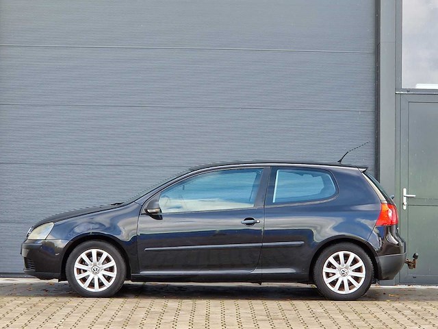 Volkswagen - 2006 - golf - 1.4 trendline bns - 10-tb-sk - afbeelding 17 van  18