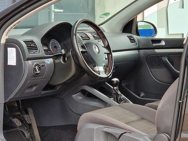 Volkswagen - 2006 - golf - 1.6 turijn - nj-995-k - afbeelding 19 van  19