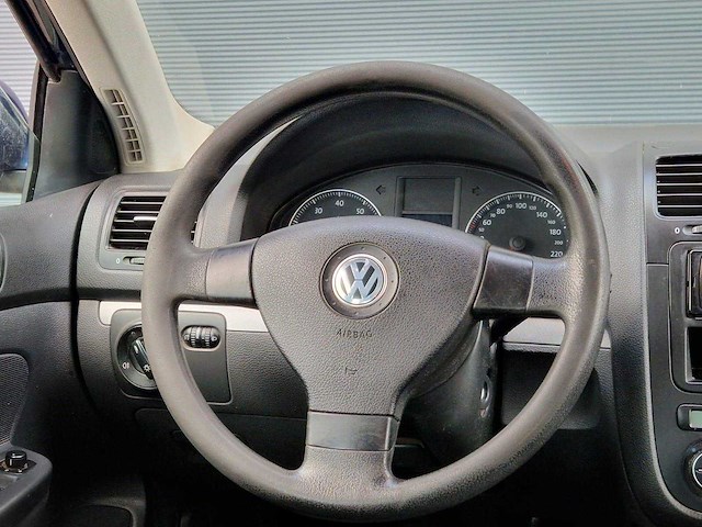 Volkswagen - 2006 - jetta - 1.6 fsi comfortline - 45-tj-zb - afbeelding 4 van  21