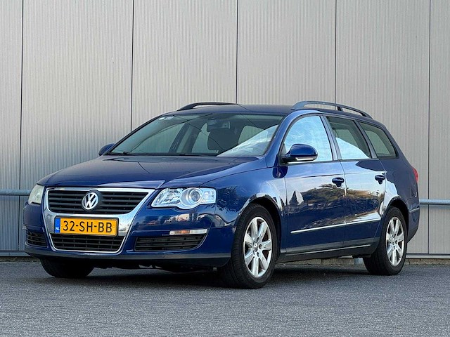 Volkswagen - 2006 - passat variant - 2.0 fsi sportline - 32-sh-bb - afbeelding 1 van  13