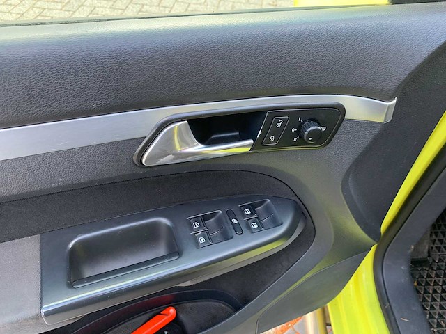 Volkswagen - 2007 - touran - 2.0 tdi highline - 77-zb-jk - afbeelding 2 van  20